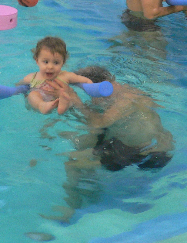 20080305_175544_ambre_piscine_sm