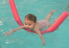 20080305_182118_ambre_piscine_sm